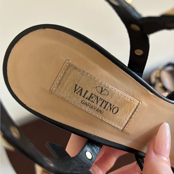 Valentino Rockstud Ankle Strap Sandal - Picture 6 of 11